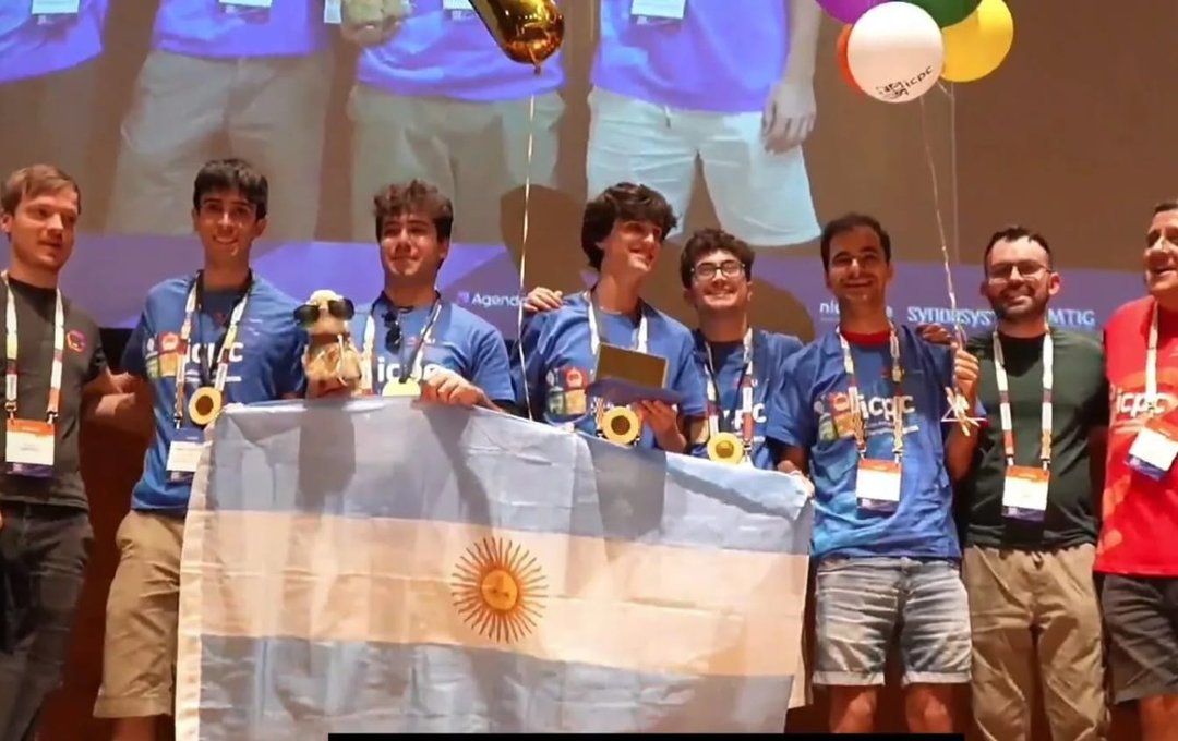 Foto Helicóptero premiación